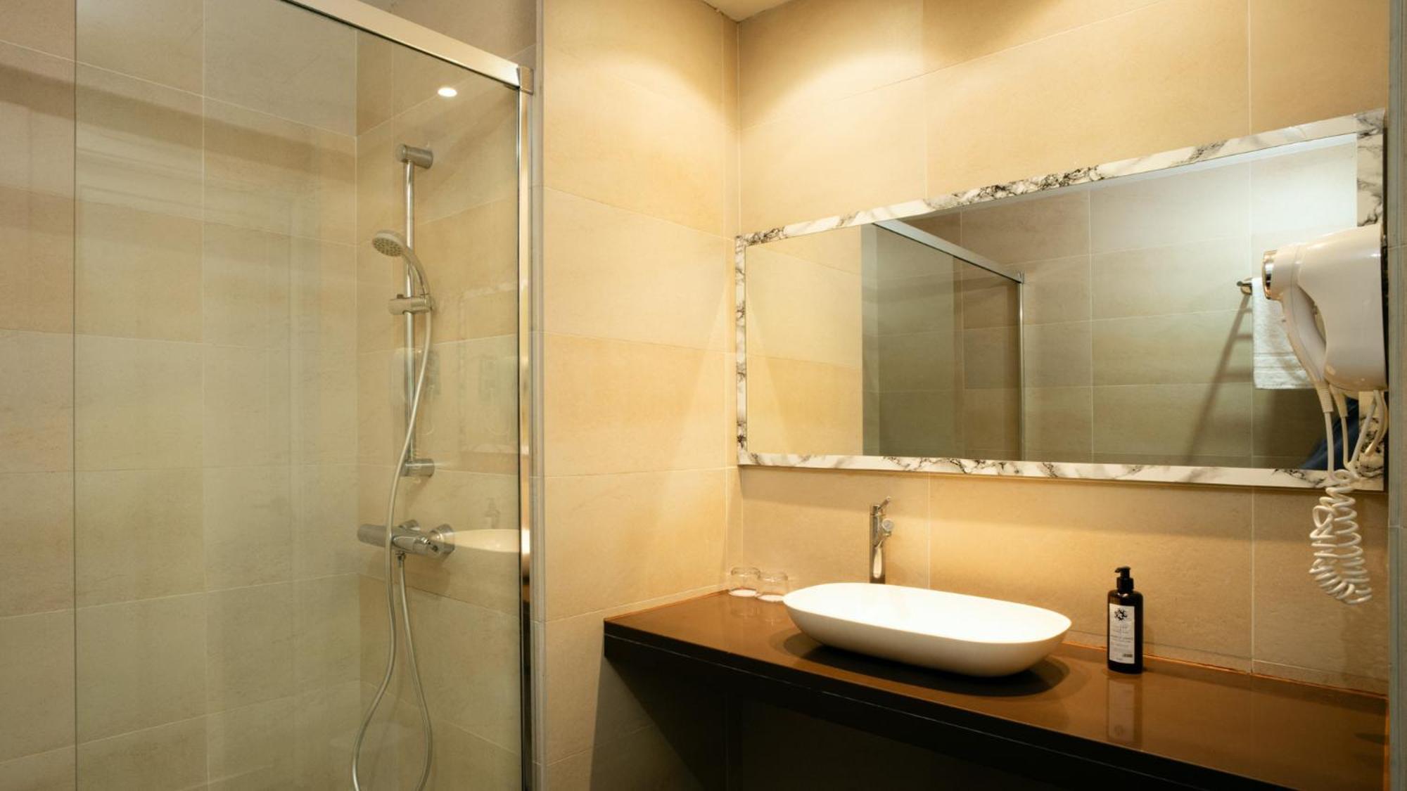 Hotel Ramblas Internacional — Photos 3